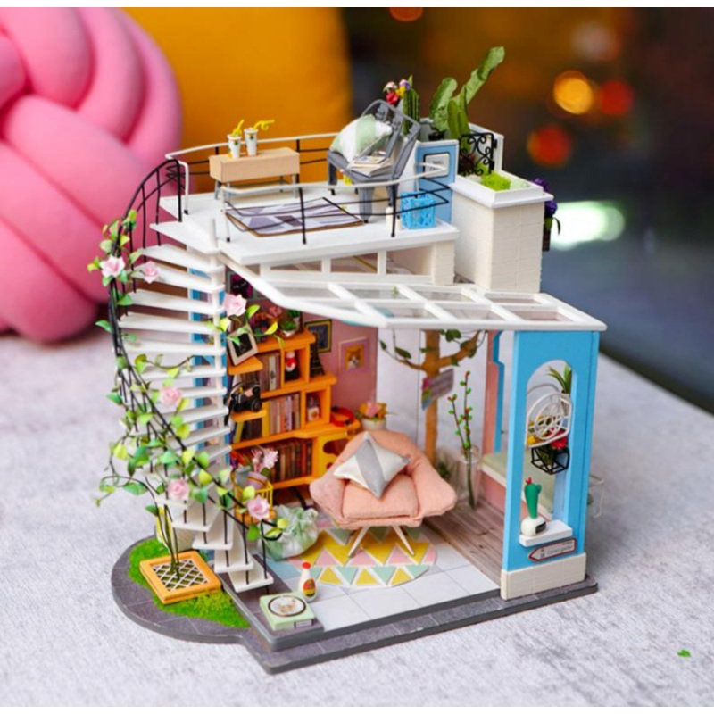 Robotime DIY Mini House Dora's Loft