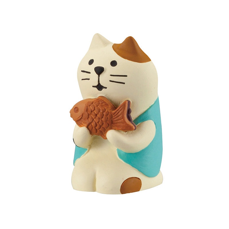 Decole Concombre Figurine - Tea House - Cat & Fish Shaped Waffle