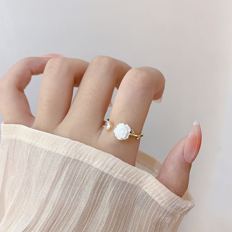 Luninana Ring - Camellia Flower Friday XX002