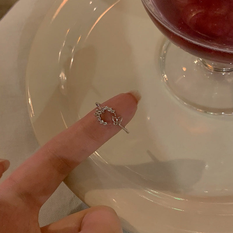 Luninana Ring - Crescent Moon Ring XX008