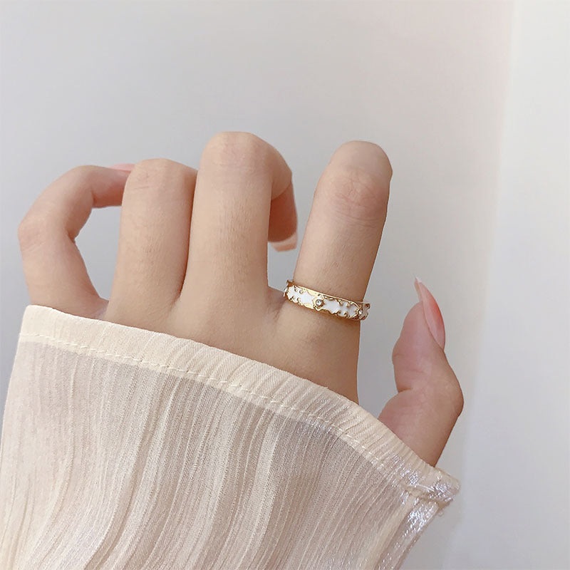 Luninana Ring - White Enamel Ring XX004