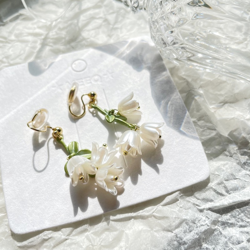 Luninana Clip-on Earrings -  The Three Pure Bluebell Earrings LL015