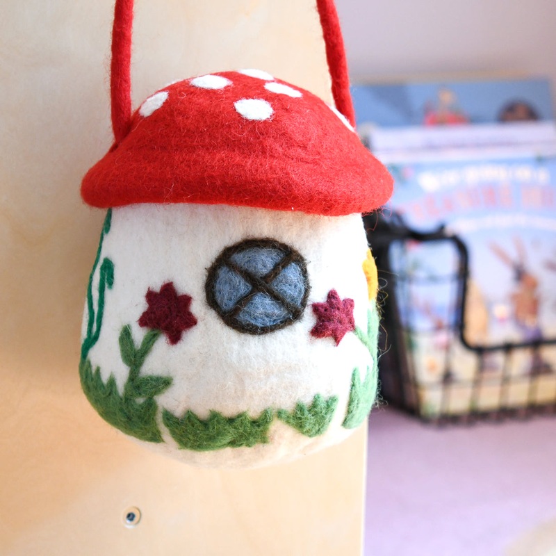 Tara Treasures - Felt Mushroom - Toadstool Bag