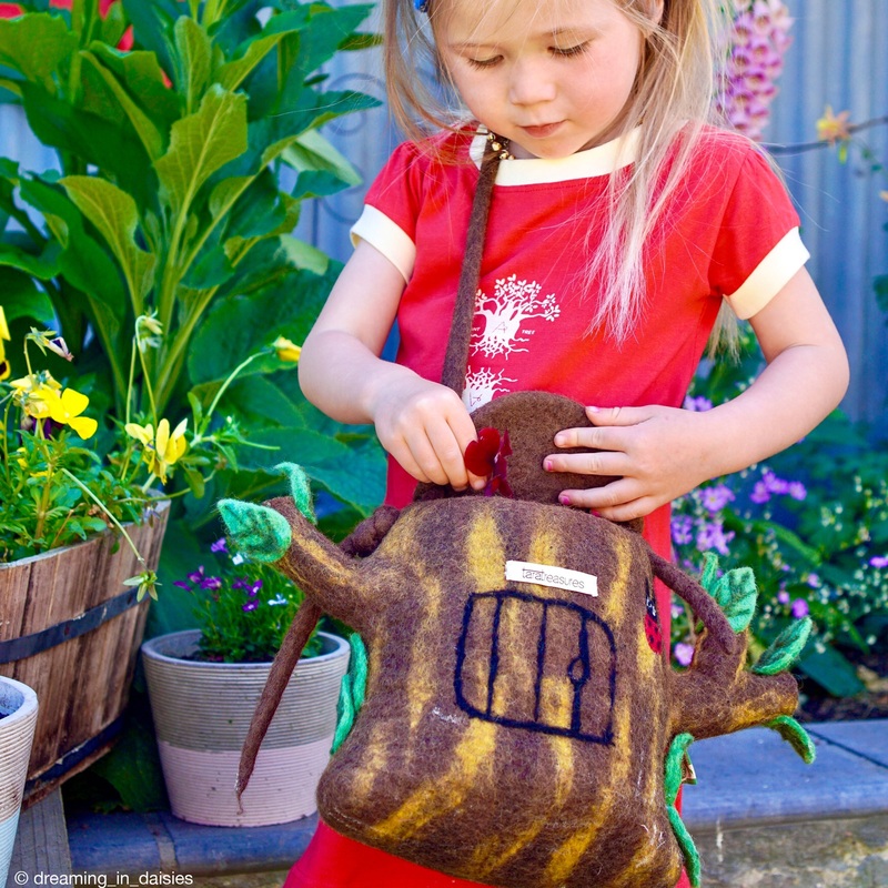 Tara Treasures - Felt Treehouse Bag