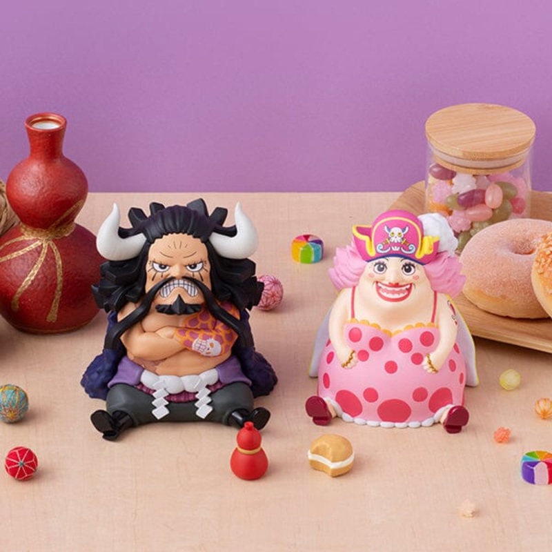 Kaido of the Beasts  Big Mom Figure Set Look Up Series ONE PIECE (Gourd and Selma Included)