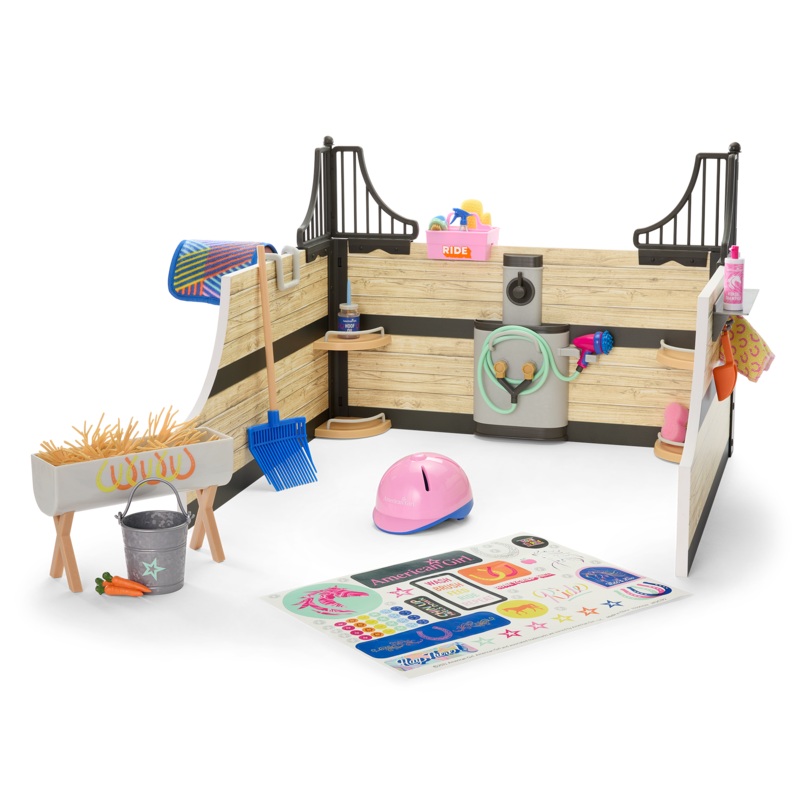 Honeycrisp Hill Horse Stable (Girl of the Year 2024)