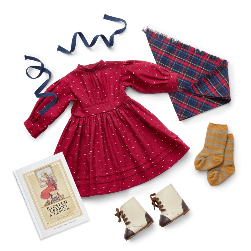 Kirstens School Outfit & Book (Historical Characters)
