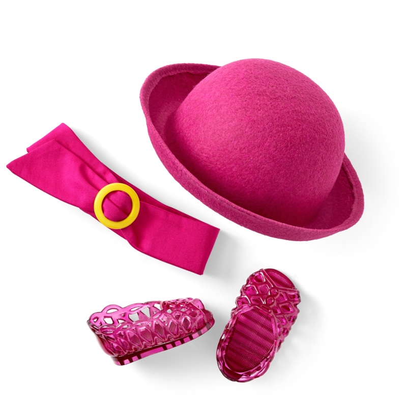 Courtneys Awesome Accessories for 18-inch Dolls (Historical Characters)