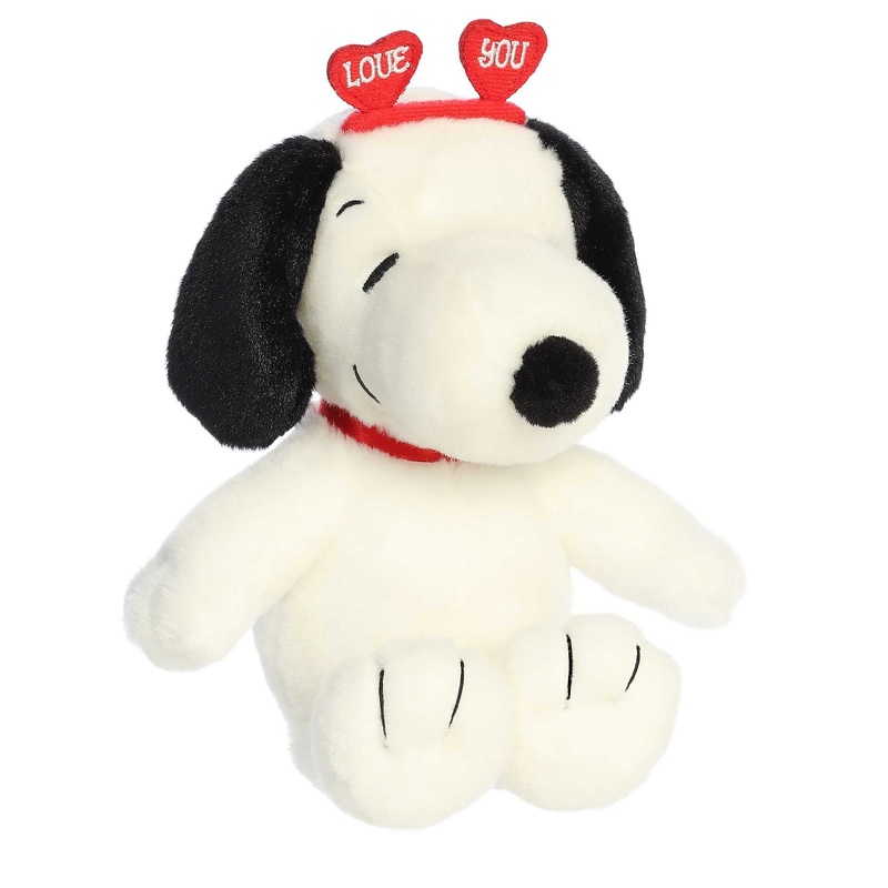 Aurora - Peanuts - Love On The Mind - 9" Snoopy