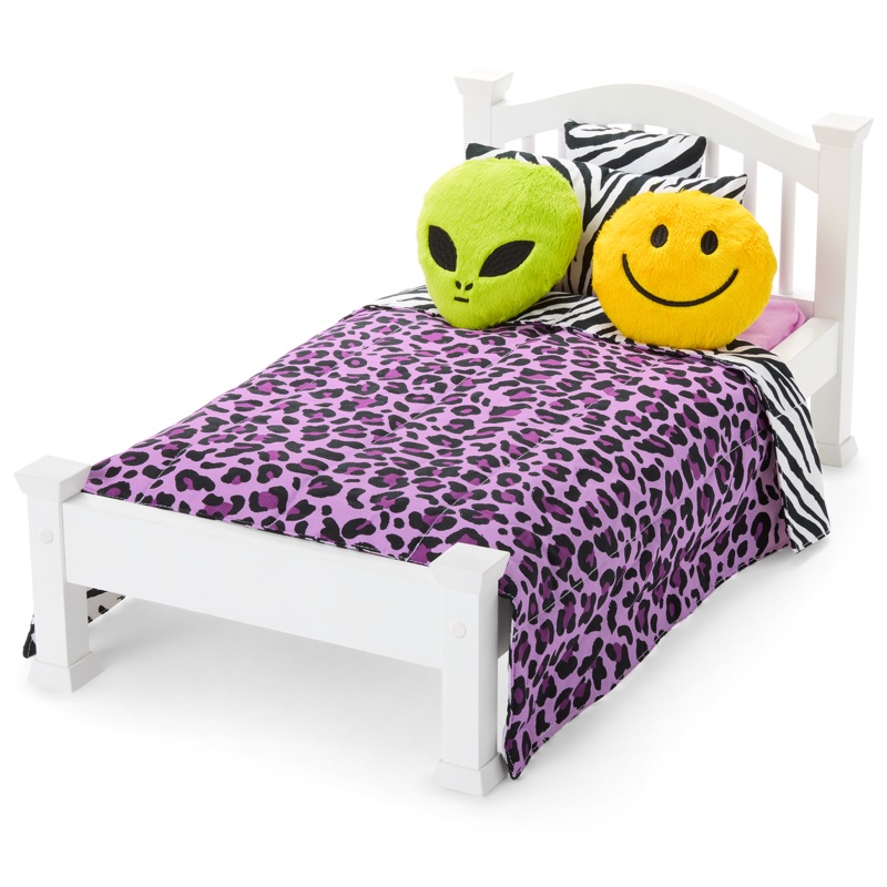 Nickis Bed & Animal-Print Bedding Set for 18-inch Dolls (Historical Characters)