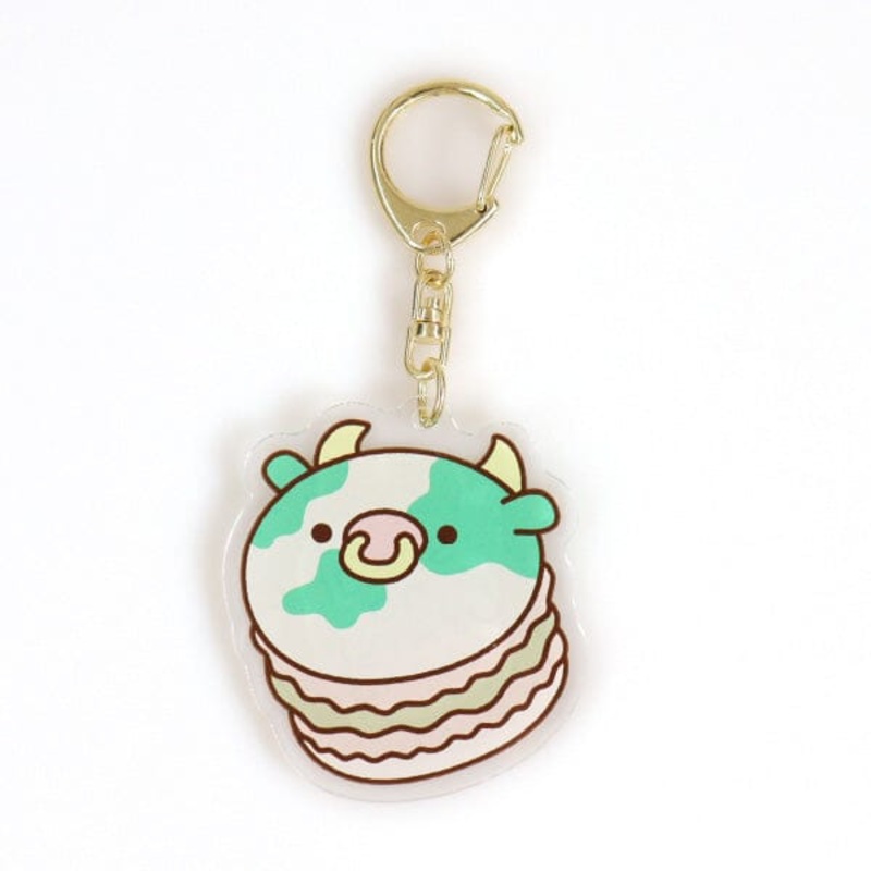 Momoo Pistachio Macaron Acrylic Keychain - SANJI no OYATSU